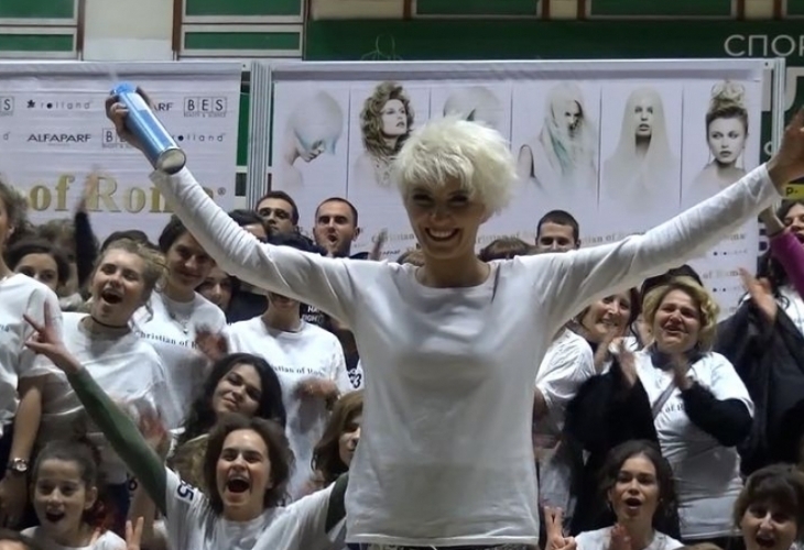 Пазарджишката фурия Ваня, която влезе в рекордите на "Гинес" с главозамайващото си постижение, готви нещо още по-грандиозно