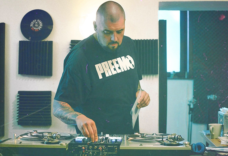 Македонската звезда DJ Гоце Саф пред в. "Шоу": Бяхме бойкотирани от държавните медии в Македония!