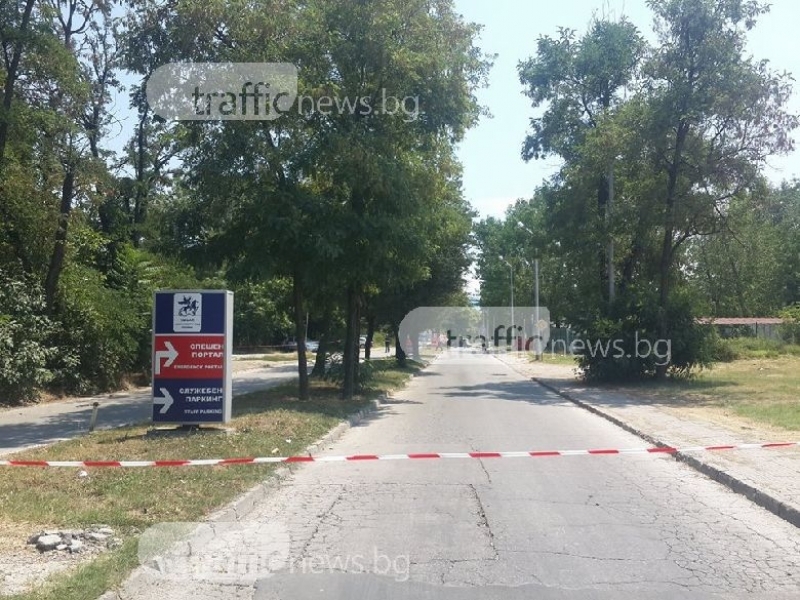 Извънредно от Пловдив: Полиция отцепи пътя към Спешното, военен хеликоптер се приземи в болницата! (СНИМКИ)