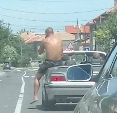 В Бургас се возят на ръба между живота и смъртта (СНИМКА)