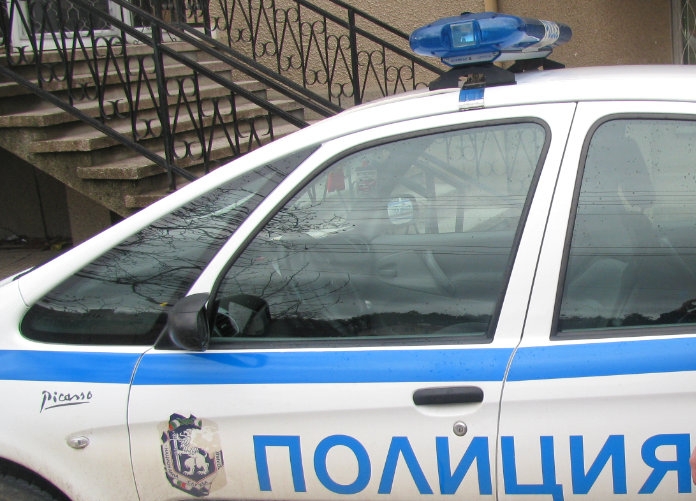 В Стара Загора издирват шофьор, убил мъж на пътя и избягал