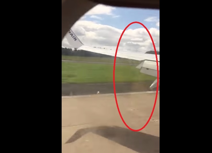 Ужас! Писъци и викове на борда на  Boeing 737-800 на Ryanair. Пасажер твърди: Щеше да се разпадне! (ВИДЕО)