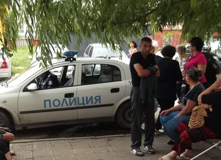 Поредно ромско безчинство! Двама бабаити потрошиха от бой непълнолетно българче във Видинско!