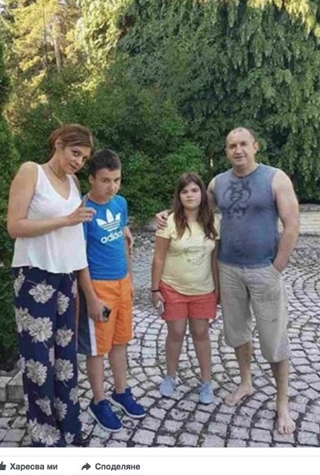 СНИМКА на президента Радев и първата дама взриви мрежата!