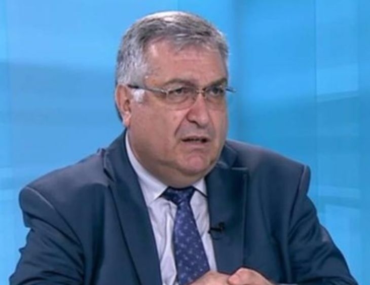 Проф. Близнашки разказа играта на "Да, България"
