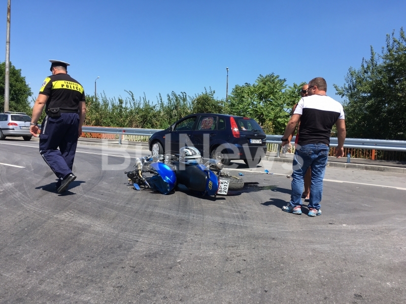 Извънредно! Отдавна не е имало толкова зрелищна катастрофа с мотор във Враца (СНИМКИ)