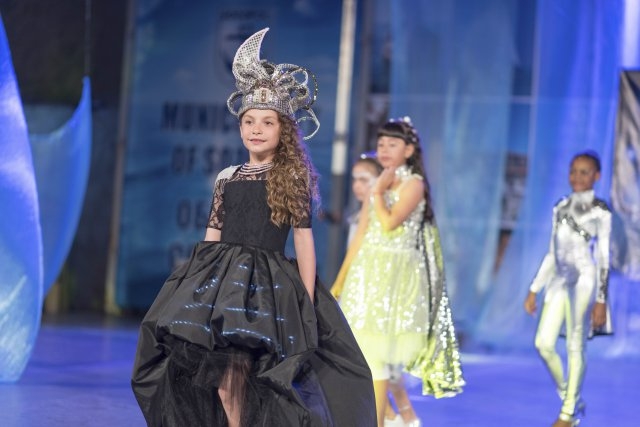 8-годишната Пламена стана Little Miss Planet 2017