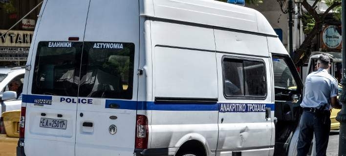 Гръцки пенсионери от остров Крит пропищяха от българска банда
