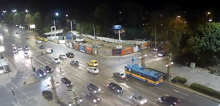 Паниката край Орлов мост премина