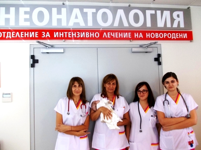 Чудо в Пловдив! Спасиха бебче, родено едва 660 гр. 
