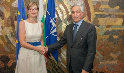 Катар открива ЕС през България