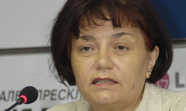 Янка Такева вярва: Учителската заплата ще стане 1500 лева!   