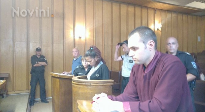 Лоши новини за майката-изрод, изоставила 8-месечното си бебе в "Западен парк", вижте първа нейна СНИМКА