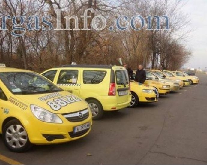 Драма и пот с такси в Бургас, невероятно къртене на нерви!