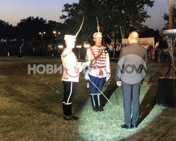 Президентът участва в тържествата на "Петрова нива" (СНИМКА)