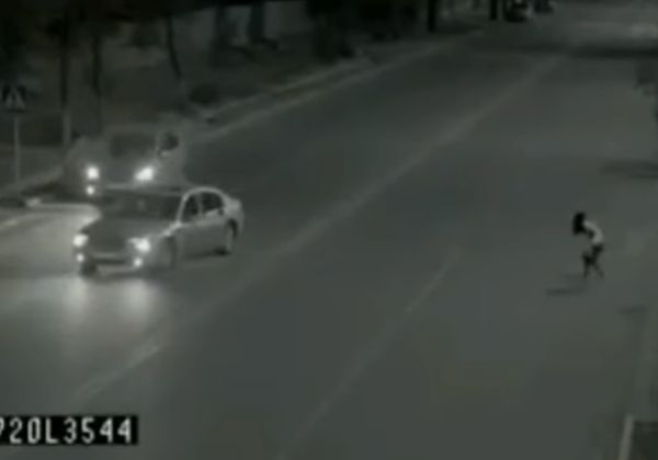Призрак на починал баща се яви на пътя и спаси дъщеря си от смъртта (ВИДЕО)