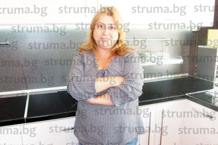 Невиждан сеир! Таксиджията Сашо направи Десислава на пух и прах