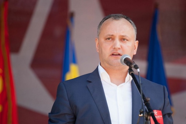 Назрява ли ново напрежение? Президентът на Молдова блокира инициатива да се омеша празнуването на 9 май и Деня на Европа