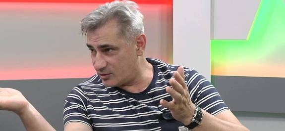Христо Гърбов се ожали! При имот на морето, спи в каравана! Ето защо