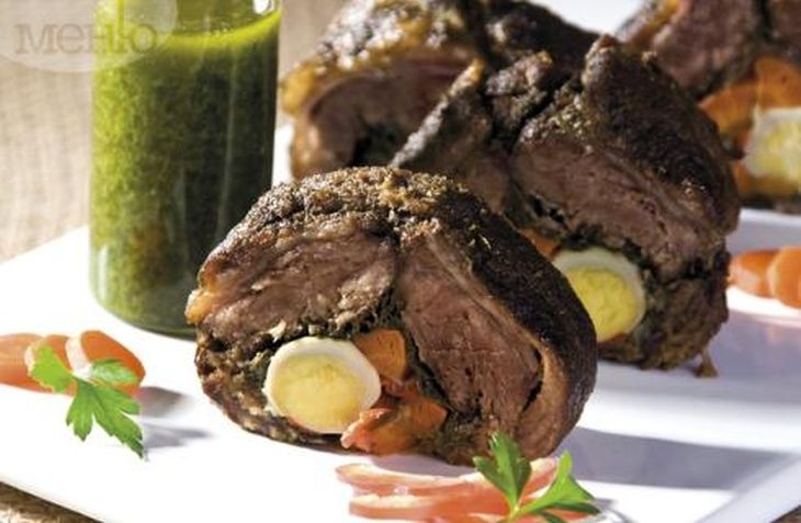 Истинска вкусотия! Ще си ометете чинията за секунди, след като пробвате тази пълнена флейка Матамбре