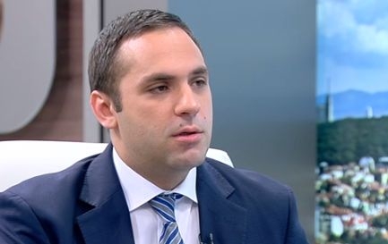 Караниколов за казуса с "Дунарит": Повече няма да има продажби на държавни дружества
