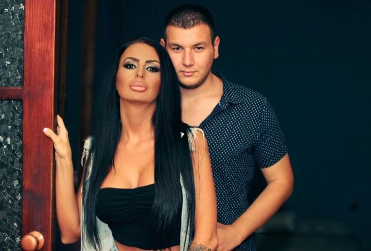 Деси Фотосесията се качва на тв екрана, иска да задмине Николета!
