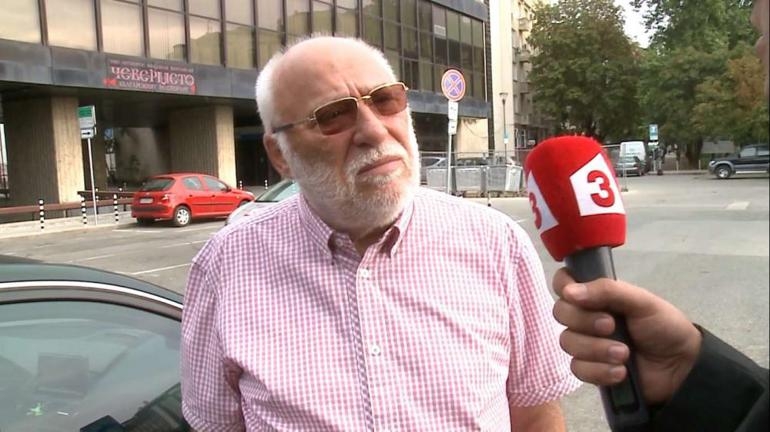 Скандалният бос и ортак на Цветан Василев – Емилиян Гебрев се пробва да завърти тлъста оръжейна далавера