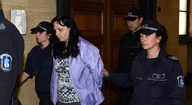 Прокурор: Доказателствата срещу акушерката Емилия Ковачева са безспорни 
