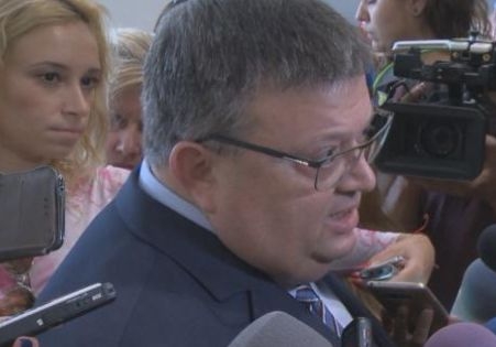 Главният прокурор с първи коментар за полицейската спецакция, която разтърси София и Варна 