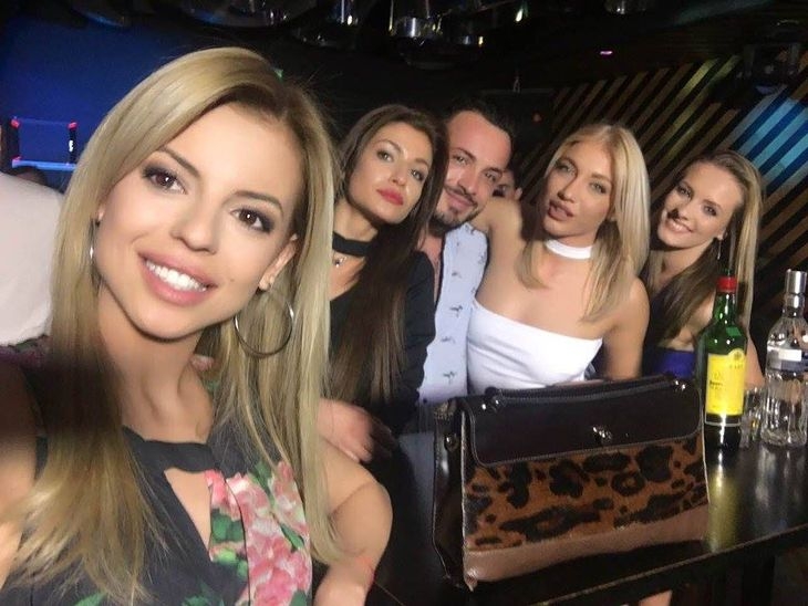 Горещите мацки от "София ден и нощ" надуха моцарелите си със силикон! 