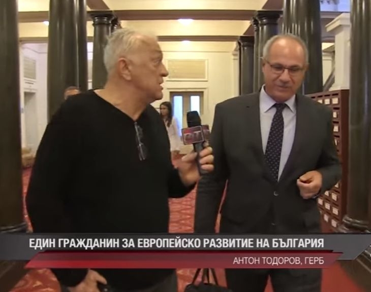 Сашо Диков си изпусна нервите и крещи на Антон Тодоров "мръсник", скиорът обаче онемя за лифтинга на Кулезич и парите от Цветан Василев (ВИДЕО)
