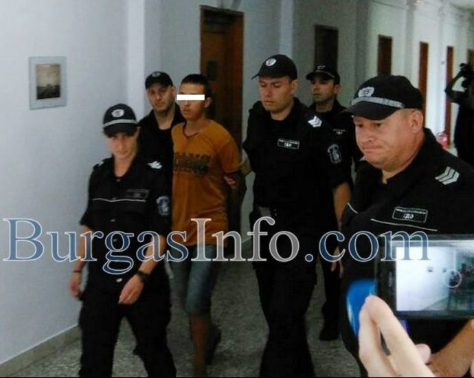 40 дни след жестокото убийство на малката Никол 15-годишният килър Иван направи шокираща изповед