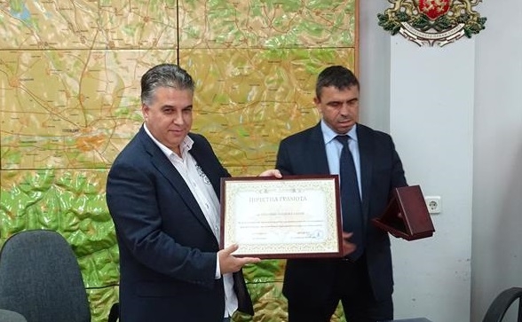 Шефът на Охранителна полиция в Пловдив се пенсионира! Вижте как го изпратиха (СНИМКА)
