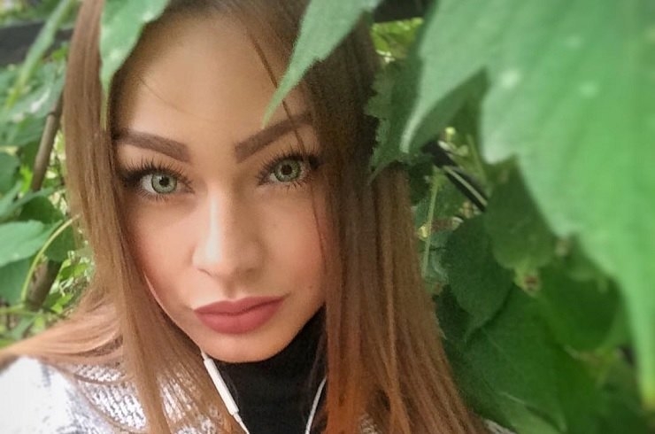 Принудиха възпитателка в детска градина да напусне работа заради разголени СНИМКИ 18+