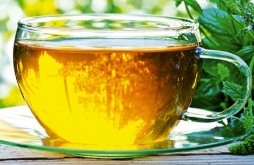 Клиентка остана в шок от цените във Варна, ето колко плати за чай Снимка