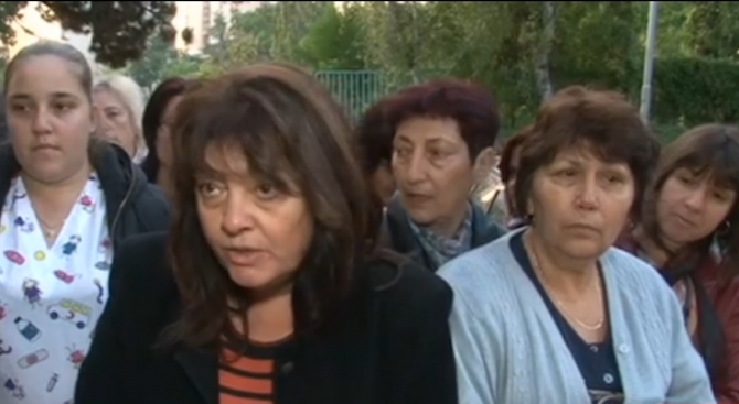Болницата във Враца пред фалит, персоналът излиза на протест