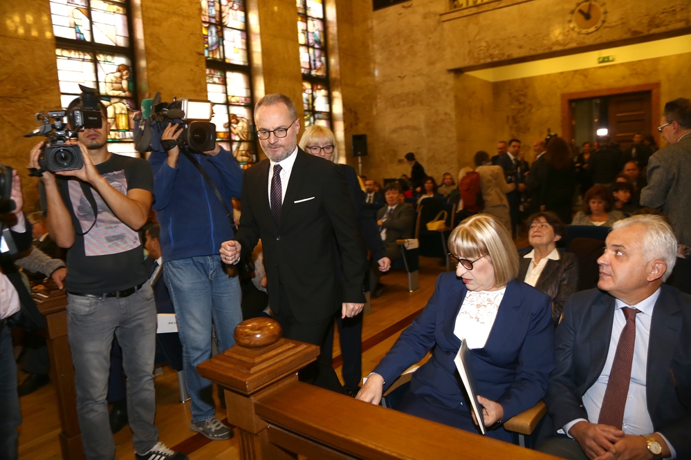 Лозан Панов пак иска да кадрува по върховете на Темида