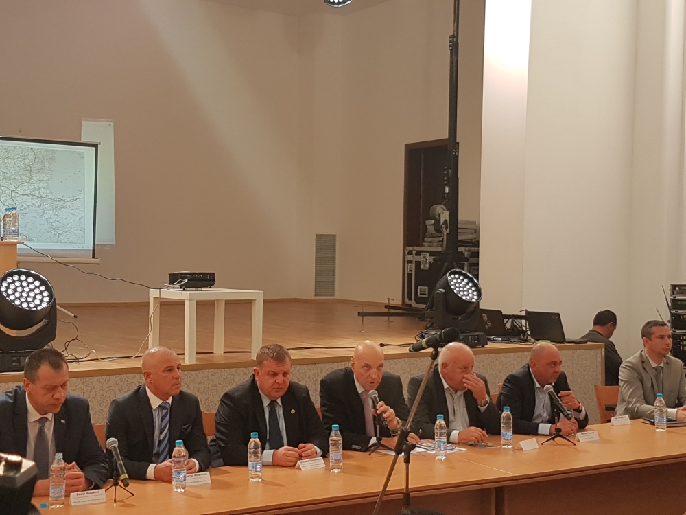 Хората от Югозападна България искат магистрала Струма и втора кабина в Банско