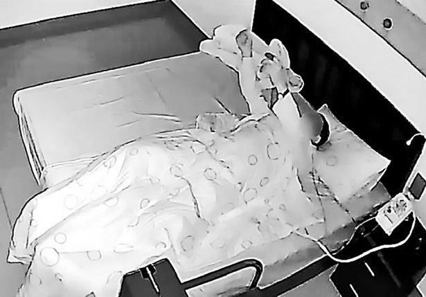 Жена отсече след 30 години брак: Развеждам се, писна ми мъжът ми да ме бие насън (ВИДЕО)