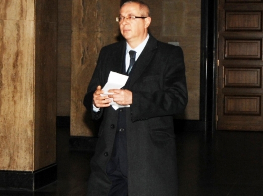 Съдът издирва касиерa беглец Петко Митевски, задигнал 21 млн. лв. от „Алфабанк“