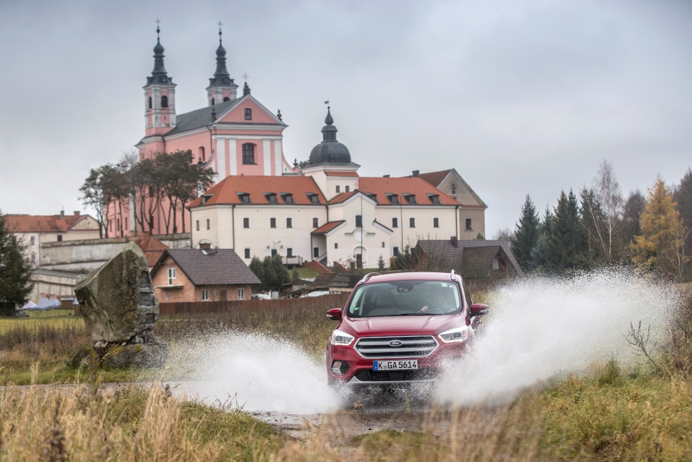 Броени дни до забележителните премиери от Ford на Автосалон София 2017 (СНИМКИ)