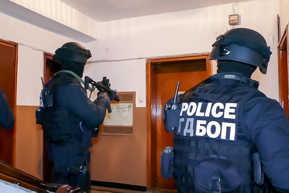 Изплуваха нови страховити подробности за брата на депутата Георги Стоилов, чиято банда бе разбита при спецакция в Русе 