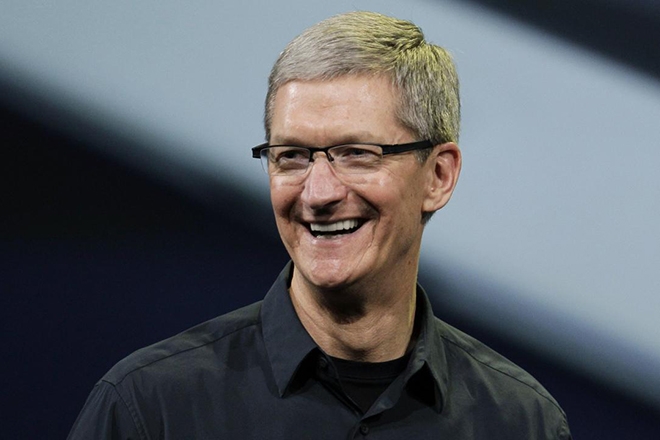 Шефът на Apple съветва да не се учи английски, по-важно е да се знаят....