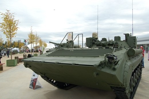 Русия изпитва в Сирия най-новия брониран разузнавач ПРП-4А „Аргус” 