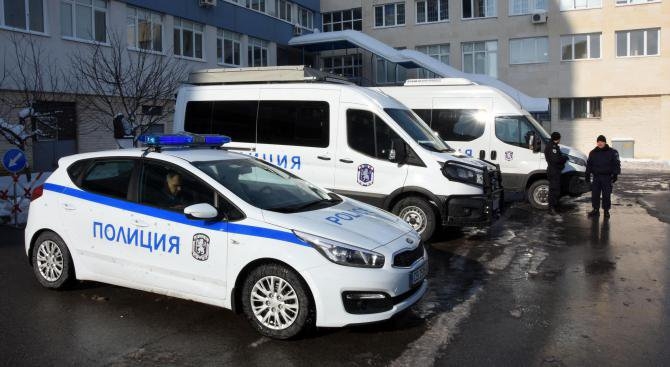 МВР върна практиката да прави дарения само на себе си 
