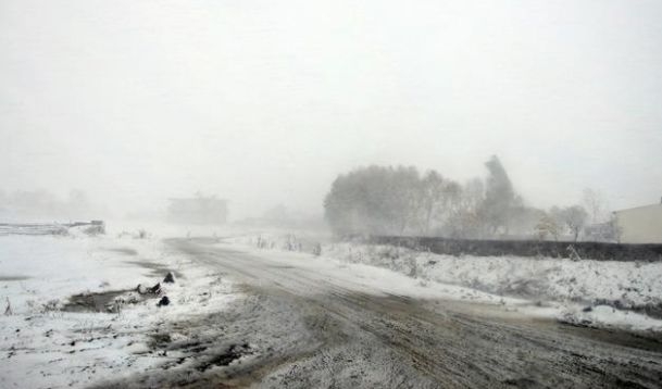 Студ и сняг връхлетяха Североизточна Турция (СНИМКИ)