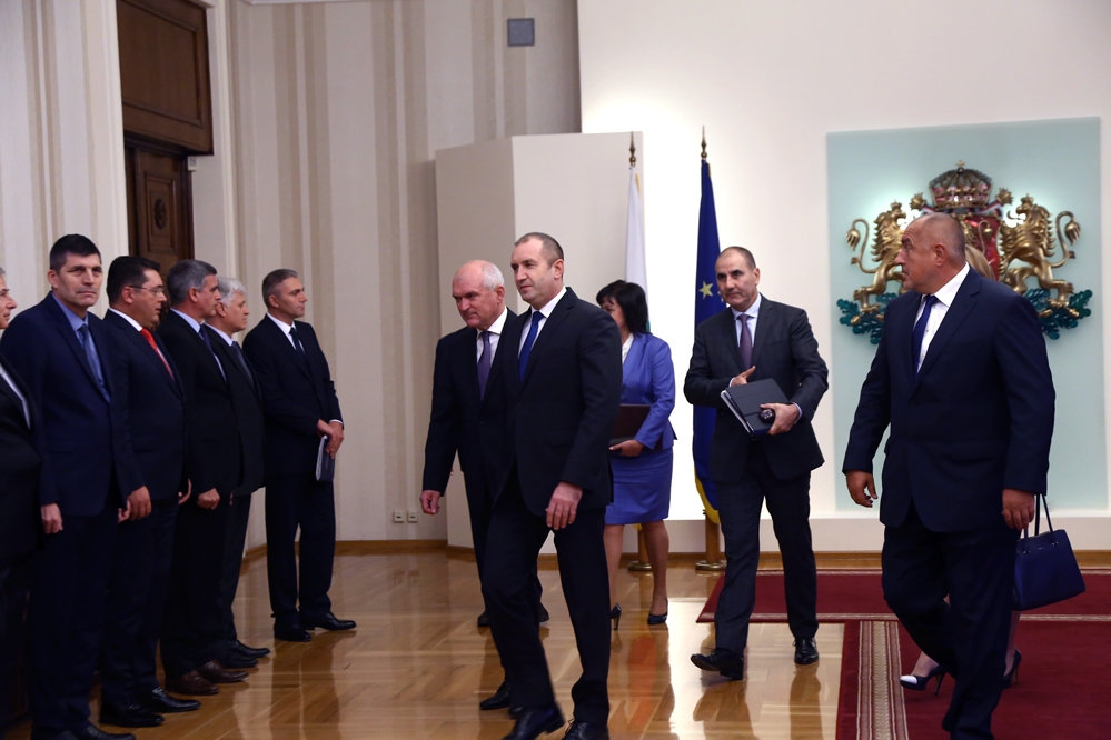 На 9 януари Радев свиква КСНС! Темата е важна за оцеляването на страната
