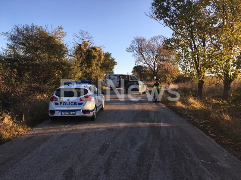 Първи СНИМКИ от кървава катастрофа с много ранени във Врачанско
