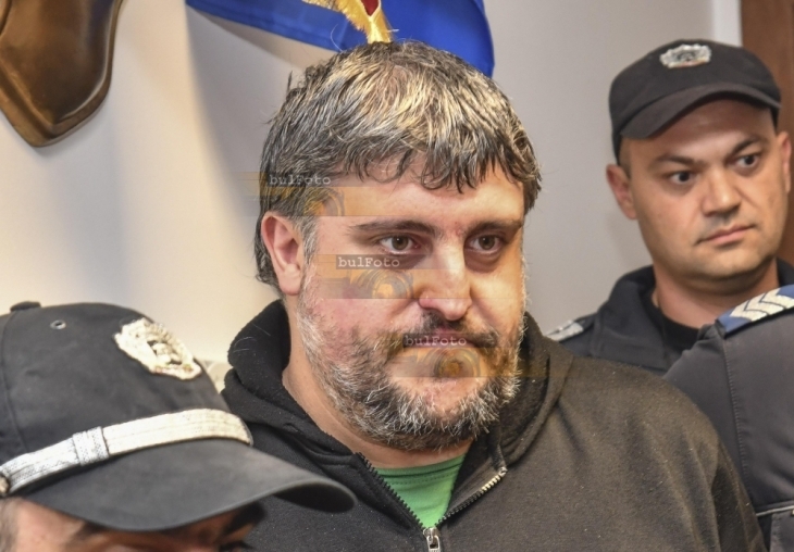 Разковниче: Наша журналистка от САЩ е първата жертва от Спас-Александър! Чрез нея се разкрили измамите му!