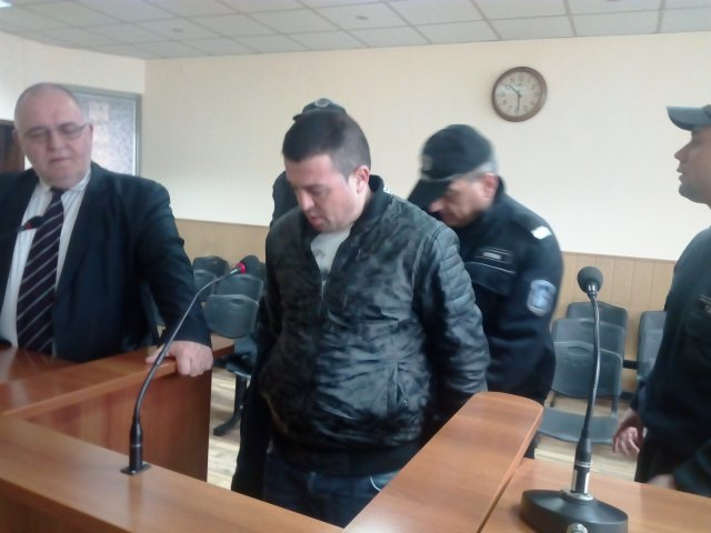 Бивш съпруг се присети за жена си едва след убийството й и поиска да му дадат пари 